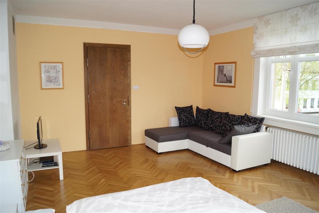 Apartman U Stadionu Броумов Экстерьер фото